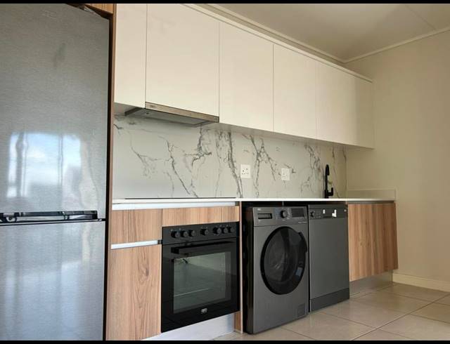 1 BEDROOM APARTMENT FOR SALE IN SANDOWN